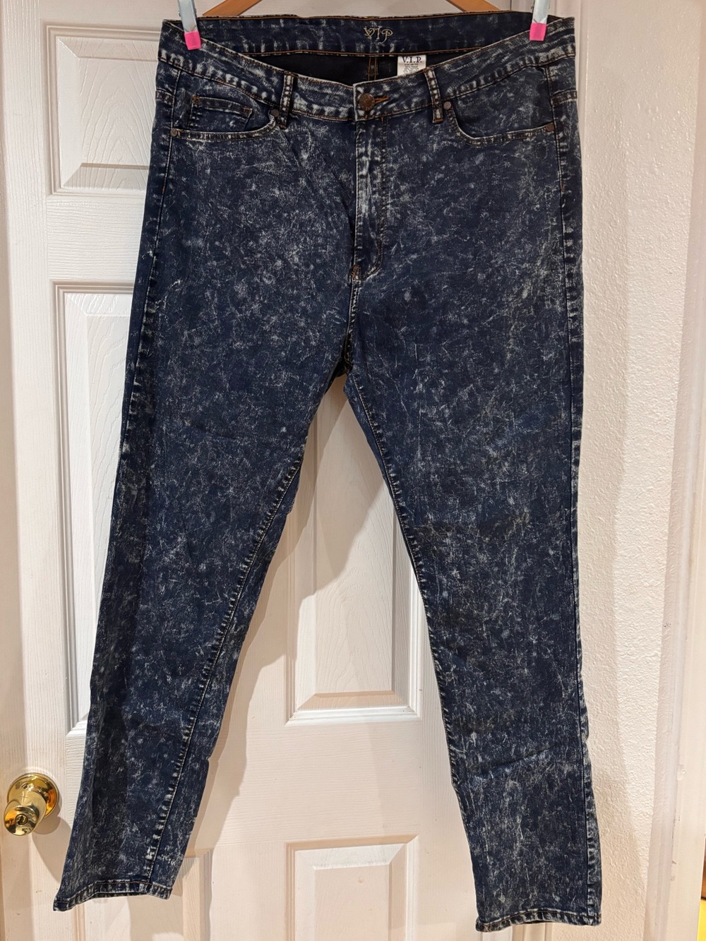 V.I.P. Skinny Jeans Acid Wash Blue Plus Size 19/20 NWOT